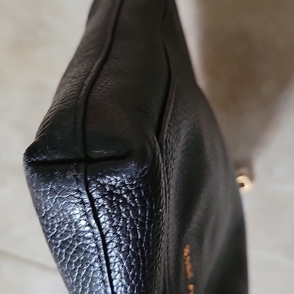 Marc Jacobs Black Pebbled Leather Crossbody Bag Gold Hardware - Picture 6 of 12
